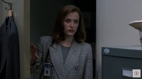 ‘스컬리 효과(Scully Effect)’는 미국드라마 ‘X파일’의 주인공 스컬리(질리언 앤더슨)를 본 여성들이 과학·기술·공학·수학 분야에서 꿈을 키웠다는 이론이다. 스컬리는 극중에서 FBI요원으로 등장했다. ⓒ‘X파일’ 공식홈페이지 유튜브