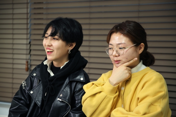 13일 디엑트 액션 에브리웨어(DxE, 직접행동 어디서나) 활동가들이 서울 서대문 여성신문에서 인터뷰를 했다. ⓒ홍수형 기자