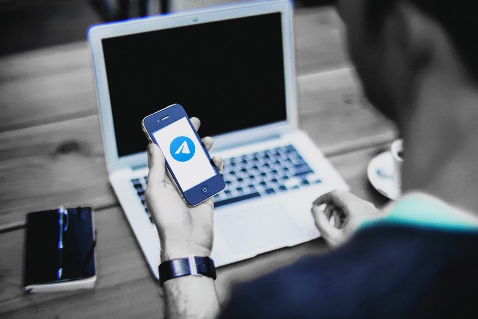 일부 남성들이 성착취물을 공유하는 데 이용하는 해외 모바일 메신저 텔레그램은 독일 Telegram Messenge LLP사가 개발, 운영 중으로 강력한 암호화 기능과 보안을 갖추어서 역추적이 어렵다. ⓒ여성신문