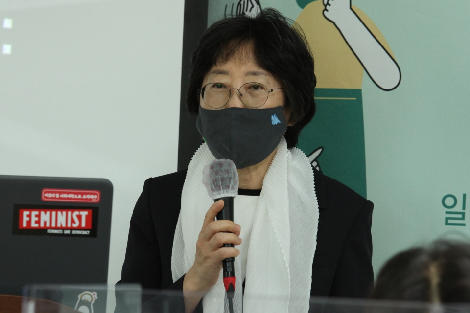 3일 오전 서울 여의도 KMA 여의도센터에서 한국여성의정과 한국여성정책연구원이 '정치관계법 개정 토론회'를 열고 문유경 한국여성정책연구원 원장은 발언을 하고 있다. ⓒ홍수형 기자
