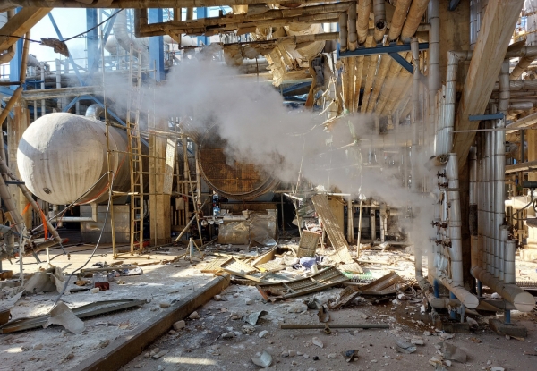 11일 오전 전남 여수 국가산업단지 내 화학물질 제조업체에서 폭발 사고가 나 노동자 4명이 숨지고 4명이 다쳤다. (사진=여수소방 제공)