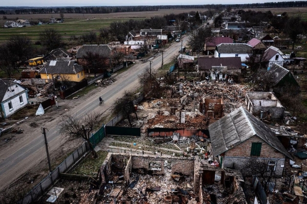 러시아군의 공격으로 폐허가 된 우크라이나 동부 마을 ⓒ우크라이나 국방부 트위터