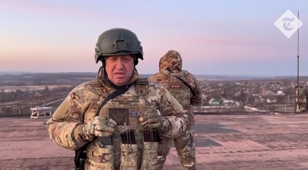 러시아 용병 설립자 예브게니 프리고진이 비디오 성명을 발표하고 있다. ⓒ텔레그램