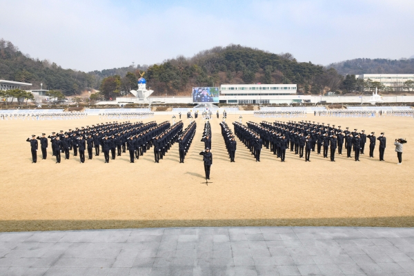 24일 오전 공군사관학교 75기 사관생도 입학식이 충북 청주 공군사관학교에서 열리고 있다. ⓒ 공군사관학교 제공