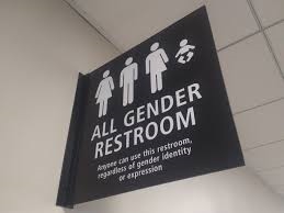 영국 옥스퍼드대 서머빌 칼리지 학부생들이 학내에 성중립 화장실을 설치하기로 했다. 사진은 미국 샌디에고 공항의 성중립적 화장실. ⓒ위키피디아