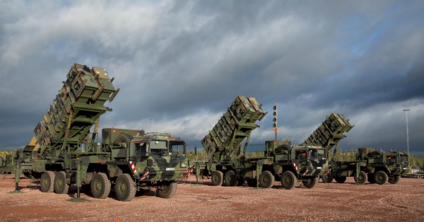 우크라이나에 첫 배치된 미국 패트리어트 미사일 ⓒ올렉시 레즈니코우 우크라이나 국방부장관 트위터