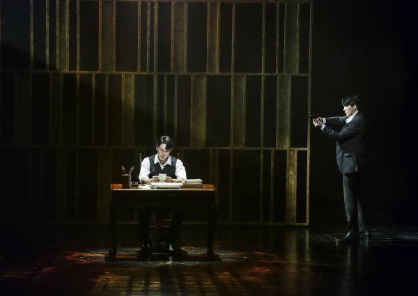 이지나 연출의 뮤지컬 ‘곤 투모로우’의 한 장면. ⓒ페이지원 제공