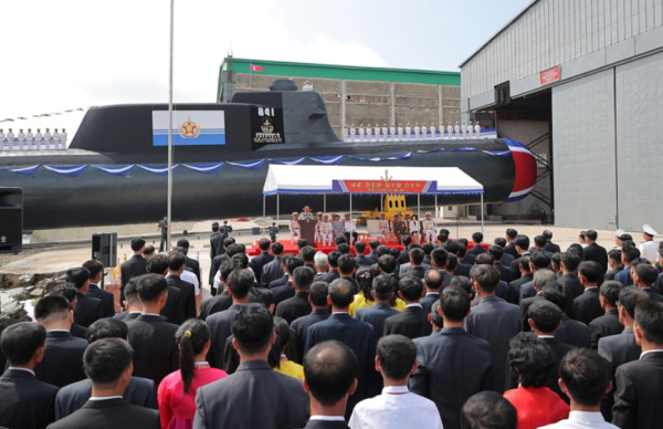 북한 노동당 기관지 노동신문은 8일 첫 전술핵공격잠수함인 '김군옥영웅함'을 건조했다고 밝혔다. ⓒ노동신문 갈무리