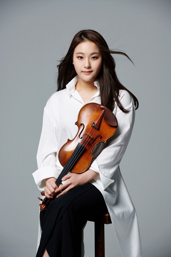 바이올리니스트 임지영. ⓒHo Chang/(사)뉴서울필하모닉오케스트라 제공