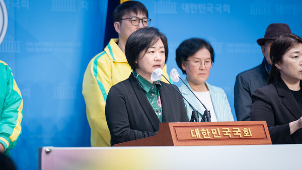 녹색정의당은 26일 선거대책위원회 후원회장에 권김현영 여성현실연구소장을 임명했다. ⓒ녹색정의당