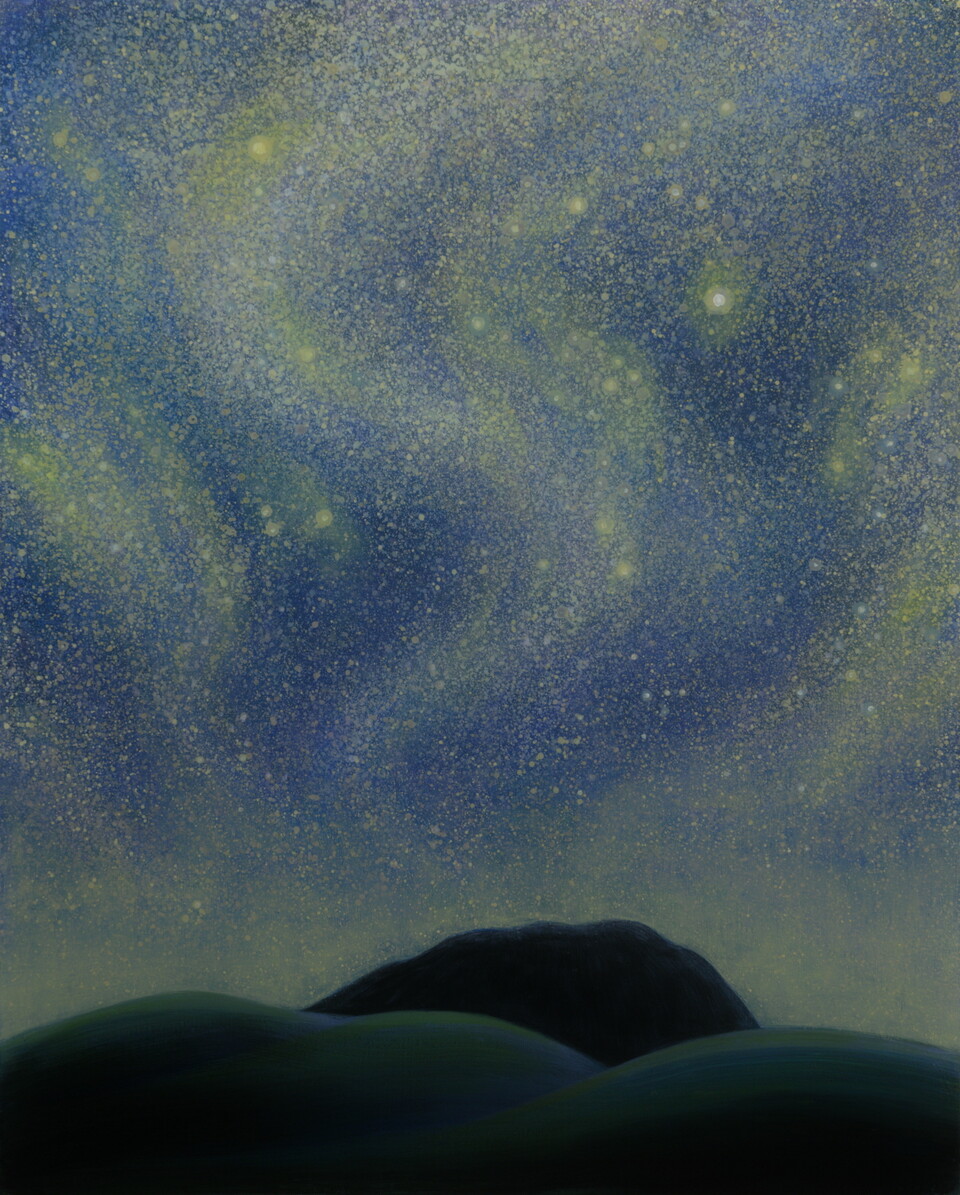김연숙, 은하수를 붙잡는 산, 한라산, 2022, 캔버스에 아크릴릭 물감, 162.2×130.3㎝. ⓒ제주돌문화공원관리소 제공