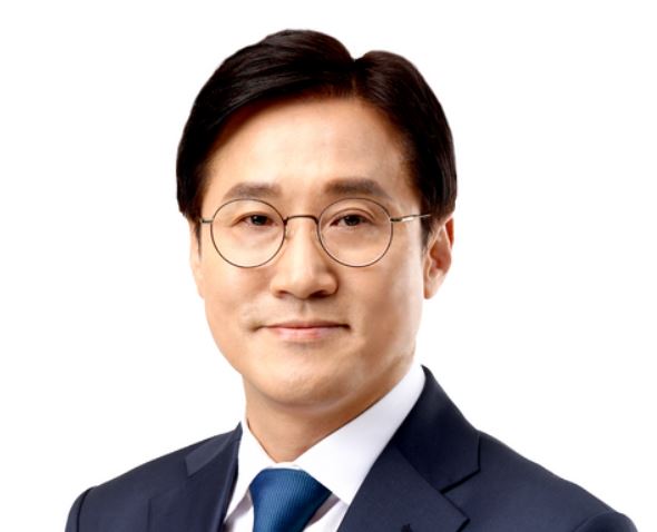 신영대 의원이 14일, 중증장애인이 가족으로부터 활동지원을 받을 경우 활동지원급여를 허용하는 내용의 ‘장애인활동 지원에 관한 법률 일부개정법률안’을 대표발의했다. ⓒ신영대 의원실