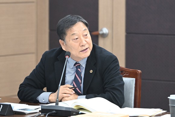 양홍식 제주도의원이 11일 도의회 소회의실에서  ⓒ제주도의회