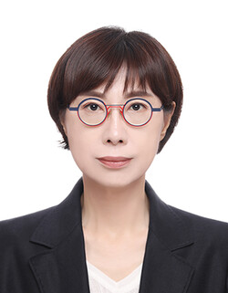 이성은 경기도젠더폭력통합대응단 단장. ⓒ경기도여성가족재단 제공