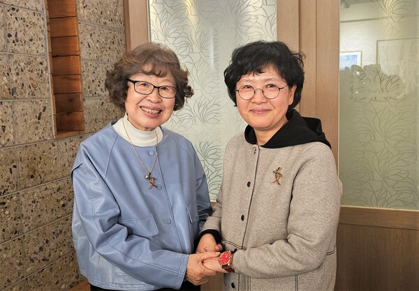 손봉숙 이사장과 김은주 소장. ⓒ이하나 기자