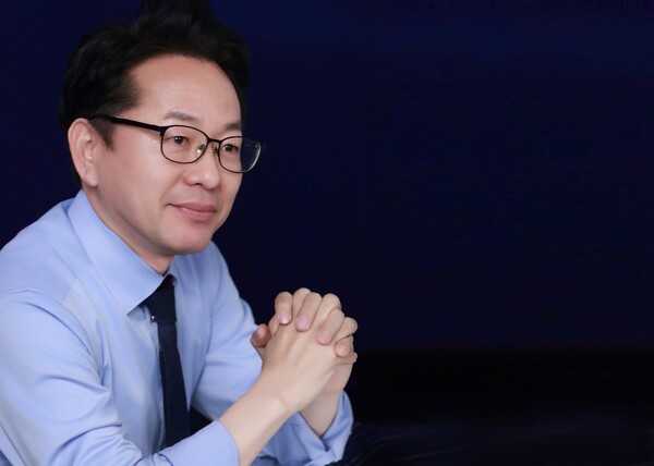 김문수 의원이 14일 사립학교 직원 등도 고용보험에 가입할 수 있도록 하는 내용의 「고용보험법」 일부개정안을 대표 발의했다. 