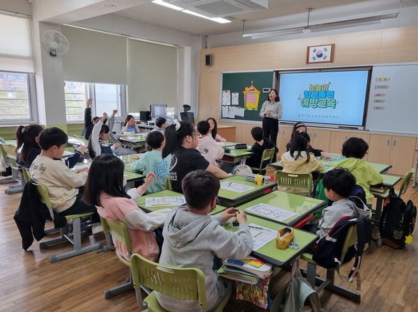 송파구가 초·중학교 대상 맞춤형 학교폭력예방교육 지원을 확대한다. ⓒ송파구