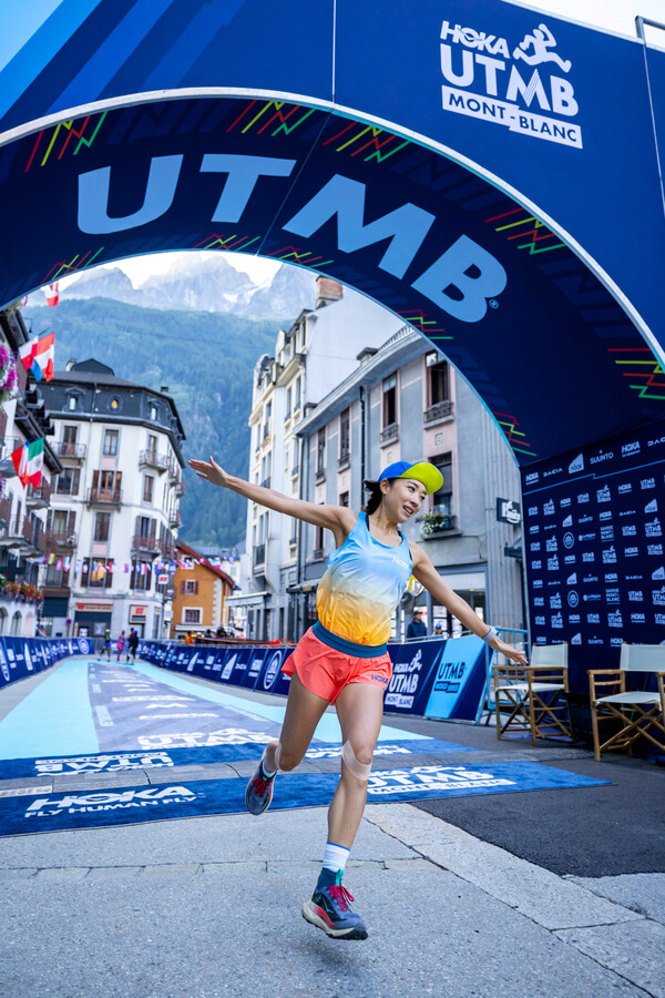 2024년 8월 열린 HOKA UTMB 몽블랑 대회에서 사전 현지 훈련 중인 김진희 씨. ⓒ김진희씨 제공
