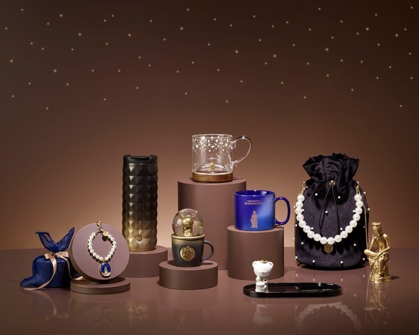 국립박물관 문화재단과 스타벅스가 협업해 선보인 ‘사유의 방’ 굿즈 7종. ⓒ스타벅스