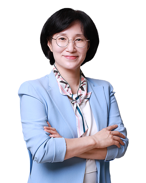 이재명 대통령이 13일 여성가족부 장관 후보자로 원민경 변호사를 지명했다. ⓒ법무법인(유) 원