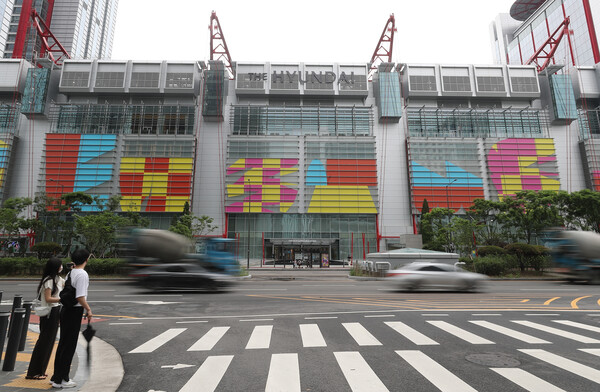 서울 영등포구 '더현대 서울' 전경. ⓒ연합뉴스