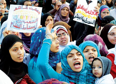 2011년 2월 5일, 이집트 카이로의 타흐리르 광장에서 민주화 요구 시위 중인 이집트 여성들.cialis coupon free   cialis trial couponprescription drug discount cards site cialis trial coupon