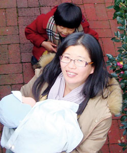 장하니씨는 아이 넷 중 셋을 자연주의 출산으로 낳았다.