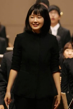 지난 2010년 서울대학교 아마추어 오케스트라 Snupo 37회 정기연주회 당시 김유원씨 모습.