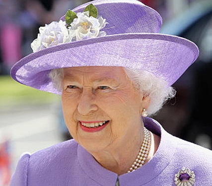 영국 여왕 엘리자베스 2세.
출처 : 왕실 웹사이트 프로필 사진. www.royal.gov.uk