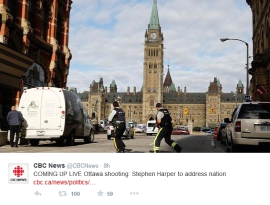 CBC NEWS가 보도한 캐나다 국회의사당 내부에서 총격 발생 당시의 긴박한 상황 ⓒCBC NEWS 트위터 캡쳐