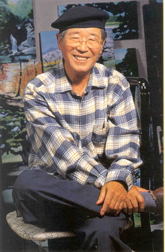 이동찬 코오롱그룹 명예회장이 지난 2009년 미수(米壽. 88세)를 맞아 조선일보 미술관에서 기념 전시회를 가질때의 모습. ⓒ뉴시스·여성신문