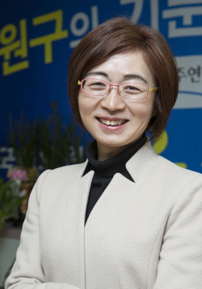 은수미 새정치민주연합 의원을 2월 2일 4·28 재보궐 선거가 있는 성남중원에서 만났다. ⓒ이정실 여성신문 사진기자