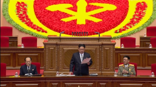 김정은 국방위원회 제1위원장이 지난 5월 6일 36년만에 평양 4‧25문화회관에서 열린 제7차 노동당대회에서 발언하고 있다.