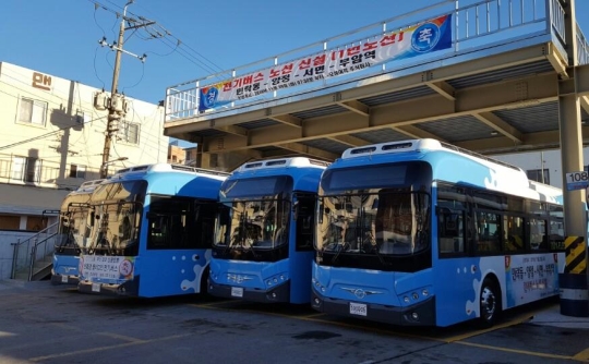 부산시는 11월 29일부터 전국 특별시·광역시 최초로 전기버스를 운행한다. ⓒ부산시