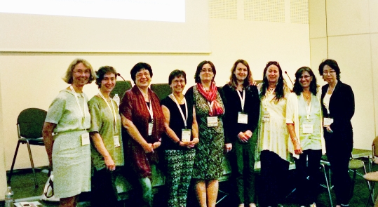 제24차 ICOM 밀라노 총회의 여성박물관워크숍에 참석한 각국 발표자들과 함께. 맨오른쪽이 필자.