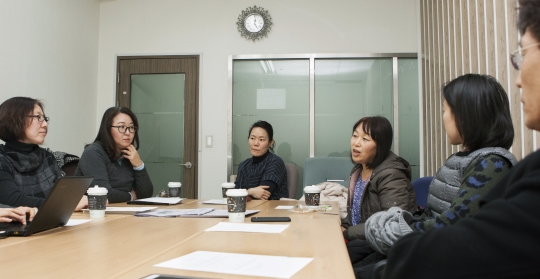 지난 1월 14일 여성신문사 회의실에서 열린 한부모 좌담회 ⓒ이정실 사진기자
