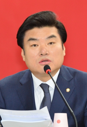 원유철 자유한국당 의원 ⓒ뉴시스·여성신문