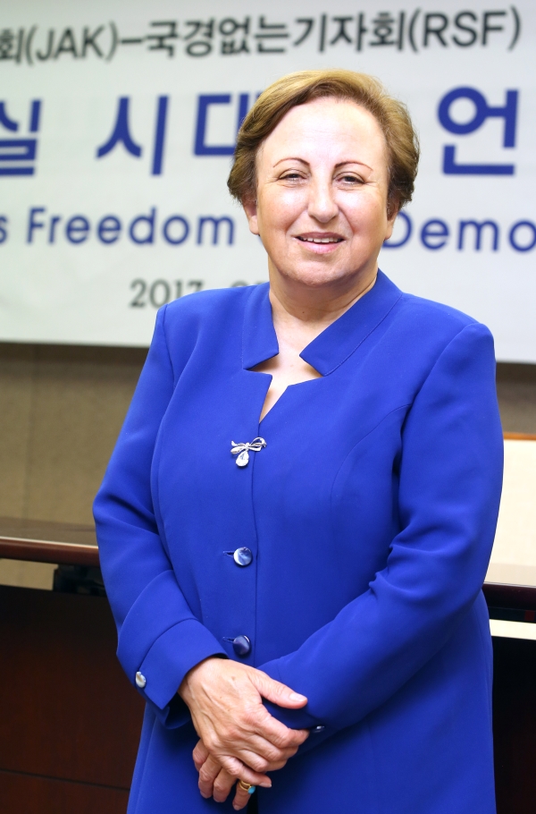19일 서울 프레스센터에서 만난 시린 에바디 변호사. ⓒ이정실 여성신문 사진기자