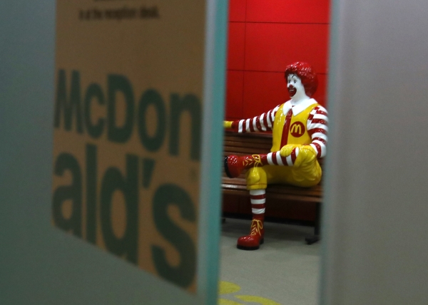 맥도날드가 기존 패티제조사 업체와 공급 계약을 중단한다. ⓒ뉴시스·여성신문