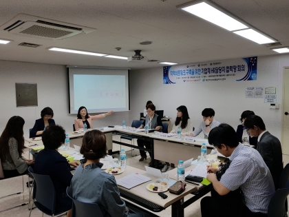 대전여성새로일하기센터는 지난 18일 오후 대전 서구 대전YWCA여성인력개발센터에서 기업체 HR 협력망 회의를 열었다. ⓒ대전여성인력개발센터